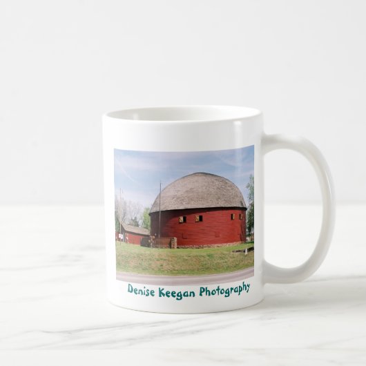アルカディアの円形の納屋 コーヒーマグカップ (右)