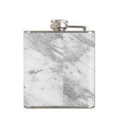 アルコールなしではあなたに耐えられないユーモア フラスク (裏面)