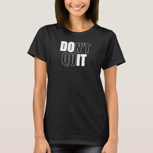 アルコール依存症のやめオウムの麻薬性麻薬性悪名を行わない Tシャツ (正面)