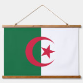 アルジェリア国旗を掲げたウォールタペストリー 吊り下げ型タペストリー (正面)