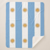 アルゼンチン国旗を持つ愛国的シェルパ毛布 シェルパブランケット (正面)