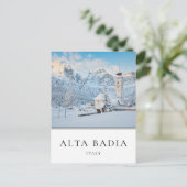 アルタ・バディアの冬にドロミテスと共に教会 ポストカード (スタンド正面)