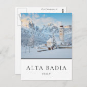 アルタ・バディアの冬にドロミテスと共に教会 ポストカード (正面/裏面)