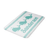 アルティックティール(緑がかった色)ブルークジラ&ウェーブブルー&ウェーブブルー&ホワイト沿岸 バスマット (アングル)