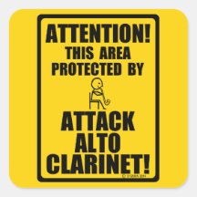 アルト・クラリネットを攻撃