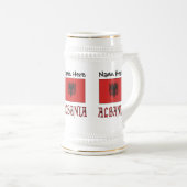 アルバニアとアルバニア国旗とあなたのお名前 ビールジョッキ (正面右)