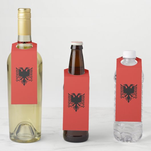 アルバニアの旗 ボトルネックタグ (インサイチュ)