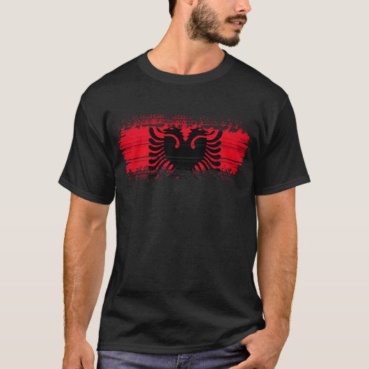 アルバニアの旗 Tシャツ (正面)