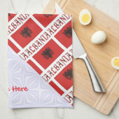 アルバニア国旗の赤いタイルパーソナライズされた キッチンタオル (四つ折り)