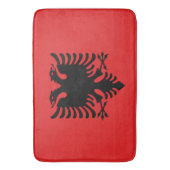 アルバニア国旗を持つ大浴場 バスマット (正面縦)