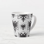 アルバニア国旗3 カフェラテマグ (右アングル)