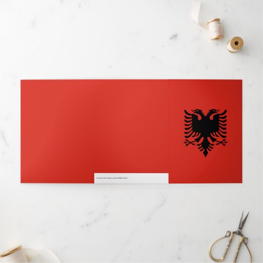 アルバニア国旗 三つ折りカード (外部)