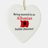 アルバニア語はキャラクターを造ります セラミックオーナメント (右)