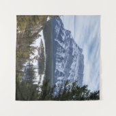 アルバータ州フードゥーとスノートンネルマウンテン タペストリー (正面(横))