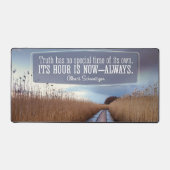 アルバート感動的シュバイツァー引用文「真実」 デスクマット (正面)