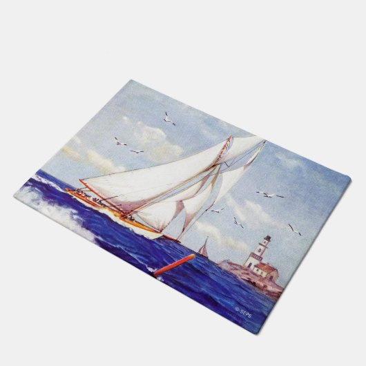 アルバートBの灯台のそばを航行している。マーク ドアマット (アングル)