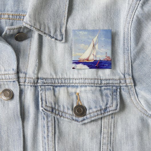 アルバートBの灯台のそばを航行している。マーク 缶バッジ (インサイチュ)