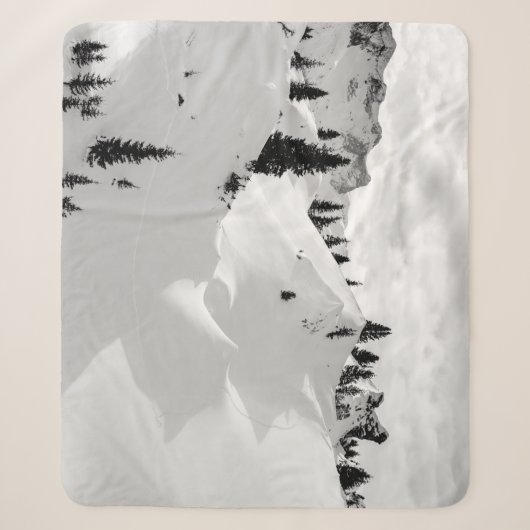 アルパインの風景:雪のモミの木の山 シェルパブランケット (正面)