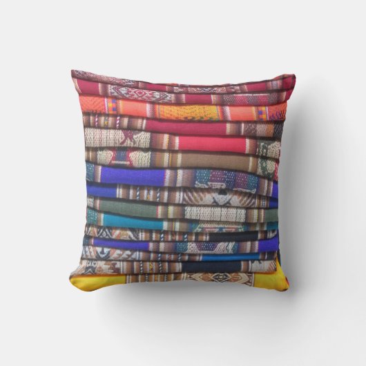 アルパカのウールの装飾用クッション クッション (正面)