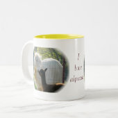 アルパカはマグに接吻します ツートーンマグカップ (正面左)