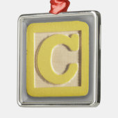 アルファベットのおもちゃのブロックC メタルオーナメント (左)