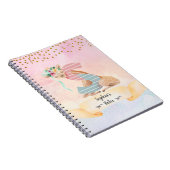アルファベットのS 赤ちゃんのキリン 女の子 毎日 日記勉強 ノートブック (右側)