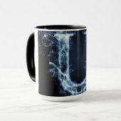 アルファベットマグカップ： 'U' マグカップ (正面左)