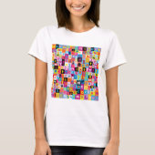 アルファベット入り雑多パターン Tシャツ (正面)