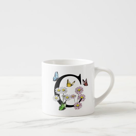 アルファベットCの花と蝶のモノグラムイニシャル エスプレッソカップ (右)