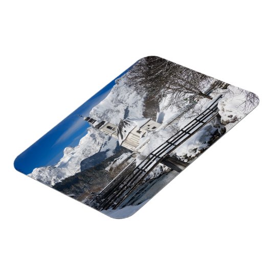 アルプス山脈と雪の中の教会 マグネット (左側)