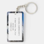 アルプス山脈を持つ雪の中の教会 キーホルダー (裏面)