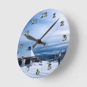 アルプス雪山のチャペル ラウンド壁時計 (傾斜)