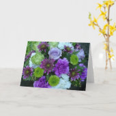 アルマは紫色の花束咲きます カード (黄色い花)