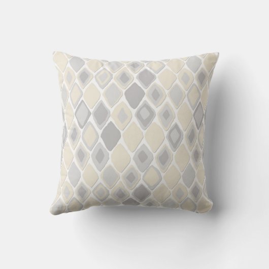 アルマスダイヤモンドイカットピュア クッション (裏面)