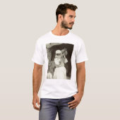 アルメニアの国の女の子、エレバン Tシャツ (正面フル)