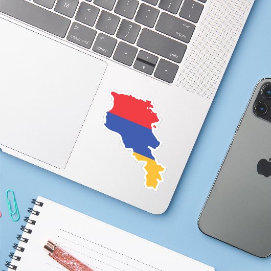 アルメニア国旗の国の地図 シール (ノートパソコンとiPhone)