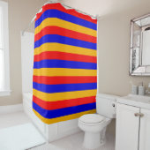 アルメニア国旗を掲げたシャワーカーテン シャワーカーテン (インサイチュ)