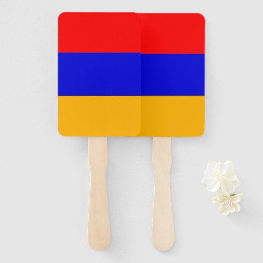 アルメニア国旗を掲げたハンドファン ハンドファン (正面&裏面)