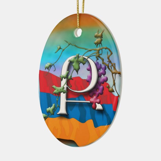 アルメニア文字のイニシャルのQeの」オーナメント セラミックオーナメント (左)