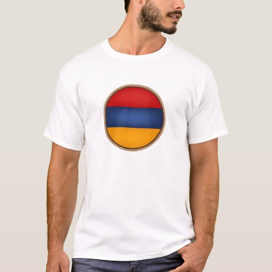 アルメニカッコいいア国旗のシール Tシャツ (正面)