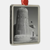 アル·ズバラ·カタール。アル·ズバラ·フォート(b.1938)今2 メタルオーナメント (右)