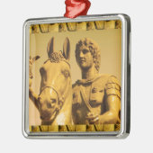 アレキサンダー大王:  ヴィンテージAlexanderia メタルオーナメント (左)