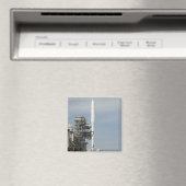 アレスI-Xロケットは発射台に見られる マグネット (インサイチュ (食洗機))