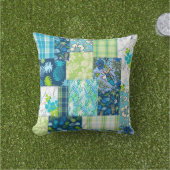 アロハパッチワークハワイアン熱帯プリント-ティール（緑がかった色） アウトドアクッション (芝生)