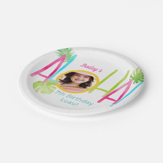 アロハルアウ（ハワイ式宴会）誕生日熱帯写真 ペーパープレート (アングル)