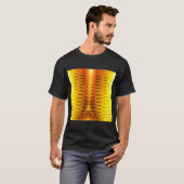 アロワナの鱗模様の溶けた金 Tシャツ (正面フル)