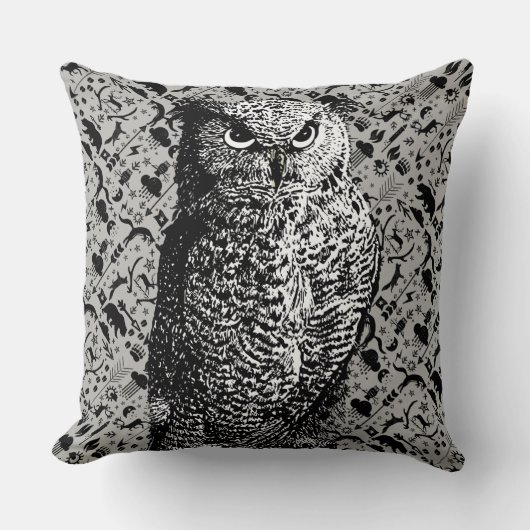 アローパターン新生児ボーイズルームイエローグレーフクロウ クッション (正面)