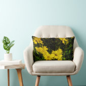 アローリーフバルサムルートイエローワイルドフラワー抽象芸術 ランバークッション (椅子)
