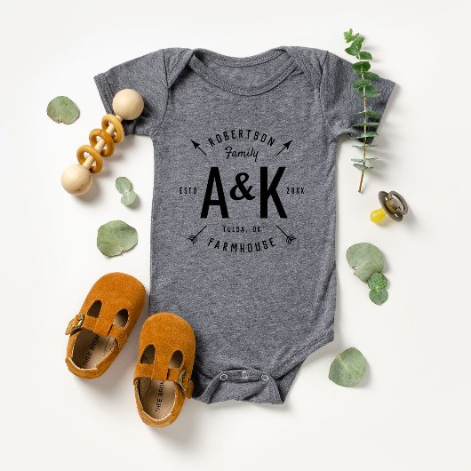 アロー素朴ファミリーモノグラムファームハウス