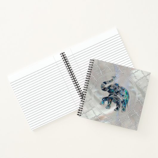 アワビと真珠に銀の額入り象 ノートブック (内部)